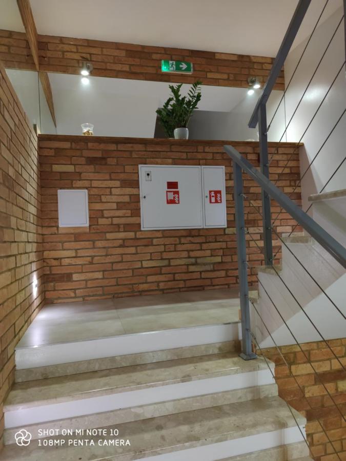 Pokoje Goscinne Pod Kasztanami Leba Exterior foto